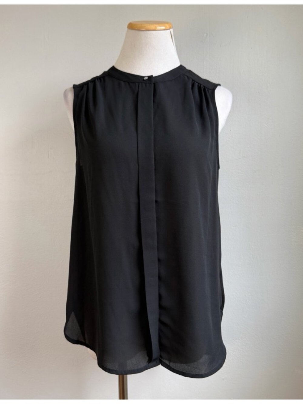 Pleione Blouse Size Small Black Sheer Crepe Sleeveless Button Up Top Shirt